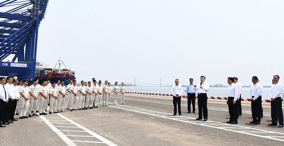 ϰ��ƽ�ں��Ͽ��죺�ӿ콨���й���ɫ����ó�׸�