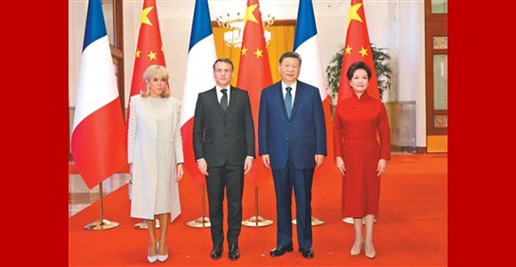 习近平同法国总统马克龙举行会谈