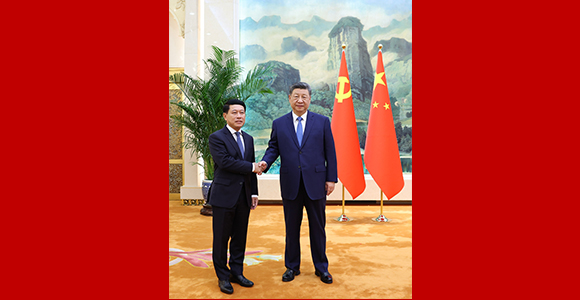 习近平会见老挝人民革命党中央总书记、国家主席特使沙伦赛